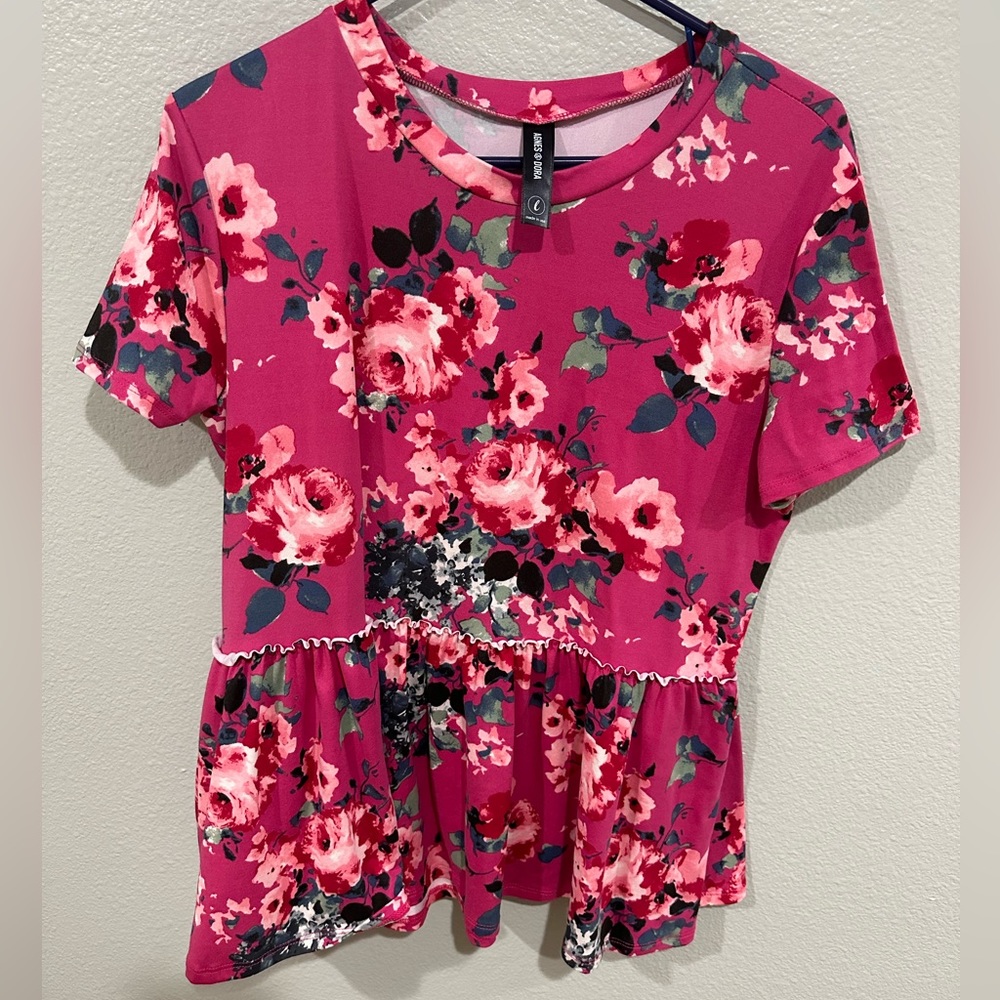 Floral top